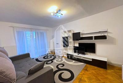 Apartament cu 3 camere decomandat, mobilat în Soarelui