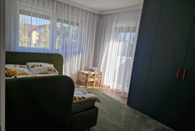 Casă cu 4 camere în Central