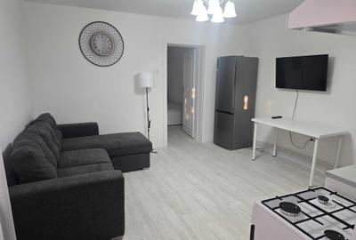 Casă cu 4 camere în Sărărie
