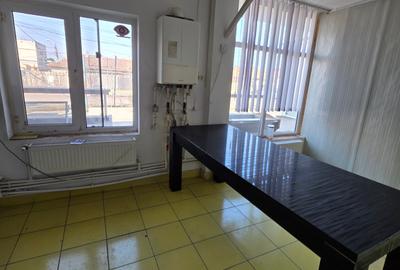 Spațiu comercial, de 300 mp, în Inel II