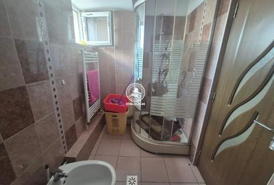 Apartament cu 3 camere decomandat, mobilat în Păcurari