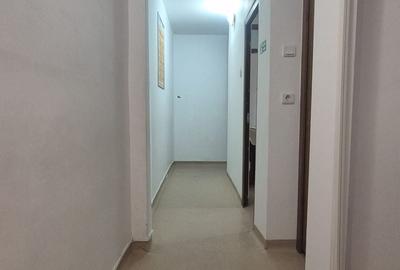 Spațiu comercial, de 54 mp, în Km 4