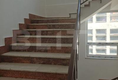 Spațiu comercial, de 850 mp, în Central