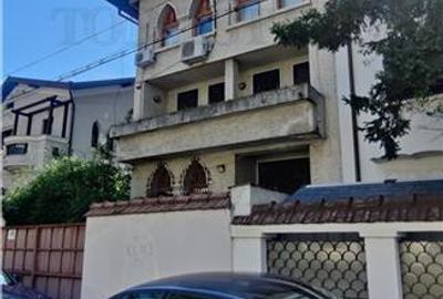 Casă individuală cu 5 camere cu Canalizare în Colentina - 14