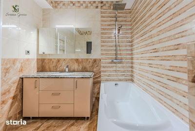 Apartament cu 3 camere decomandat în Tractorul - 9
