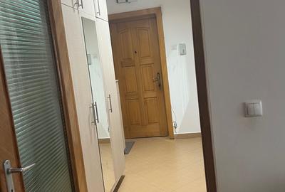 Apartament cu 3 camere semidecomandat în Central - 5