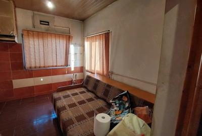 Teren de 103 mp, în Central