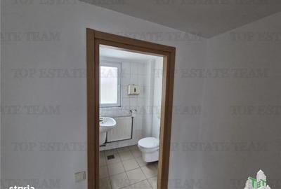 Spațiu comercial, de 410 mp, în Delfinariu - 2