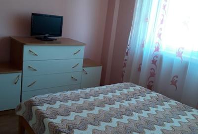 Apartament cu 3 camere decomandat în Central - 3