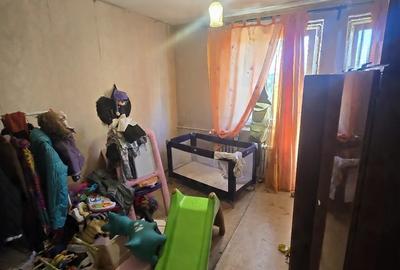 Apartament cu 3 camere decomandat în Tei - 5