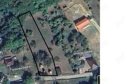 Teren de 1332 mp, în Central - 9