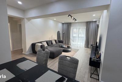 Apartament cu 3 camere decomandat în Central