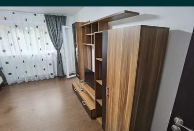 Garsonieră decomandată în Găvana