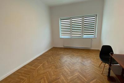 Apartament cu 2 camere decomandat în Central - 2