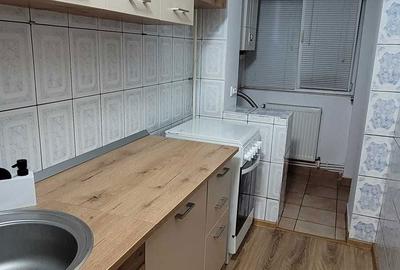 Garsonieră decomandată în Central - 1