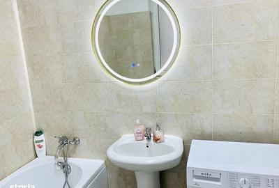 Garsonieră decomandată în Central