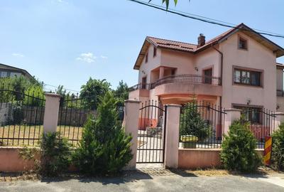 Casă individuală cu 4 camere cu Teren 485 Mp în Nord-Vest - 1