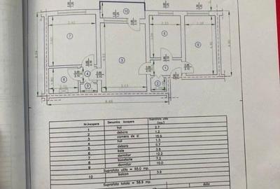 Apartament cu 3 camere semidecomandat în Central