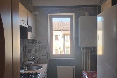 Apartament cu 2 camere semidecomandat în Alecu Russo - 2