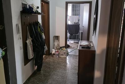 Apartament cu 3 camere decomandat în Berceni - 12