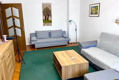 Apartament cu 2 camere decomandat în Central