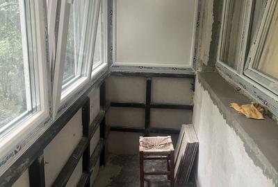 Apartament cu 2 camere decomandat în Central - 1