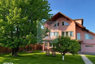 Casă individuală cu 6 camere cu Canalizare în Cristian - 1