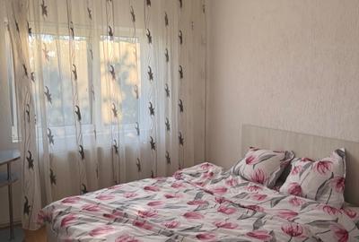 Apartament cu 2 camere decomandat în Micro 17 - 3