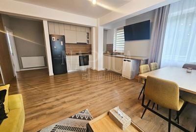 Apartament cu 3 camere semidecomandat în Florești