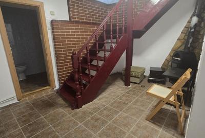 Casă cu 2 camere cu Teren 94 Mp în Schei