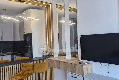 Apartament cu 2 camere în Baza 3