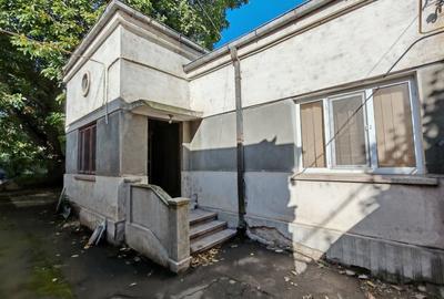 Casă cu 3 camere cu Canalizare în Central - 3