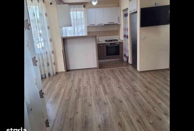 Casă cu 4 camere cu Teren 815 Mp în Livezeni
