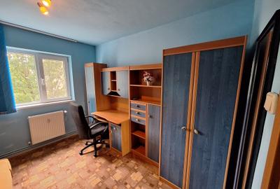 Apartament cu 3 camere semidecomandat în Dacia - 5