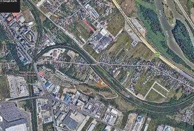Teren de 400 mp, în Central - 2
