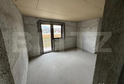 Casă cu 5 camere cu Teren 300 Mp în Partoș - 4
