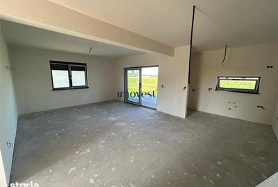 Casă cu 4 camere cu Teren 350 Mp în Odoreu - 4