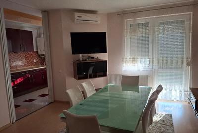 Apartament cu 2 camere semidecomandat în Micro 16 - 6