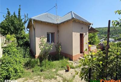 Casă cu 3 camere cu Teren 1000 Mp în Miroslava - 1