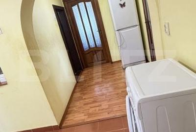Casă cu 4 camere cu Teren 528 Mp în Central