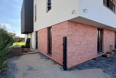 Duplex cu 4 camere cu Canalizare în Dumbrăvița