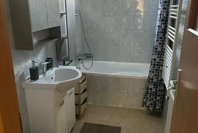 Apartament cu 2 camere semidecomandat în Cedonia