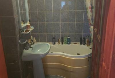 Apartament cu 3 camere în Micro 17 - 8