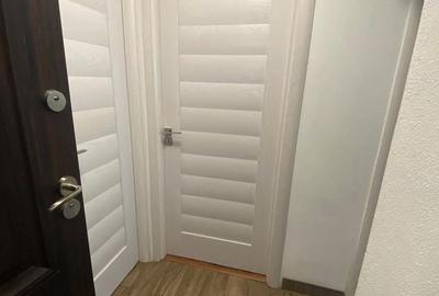 Apartament cu 3 camere în Micro 6 - 7