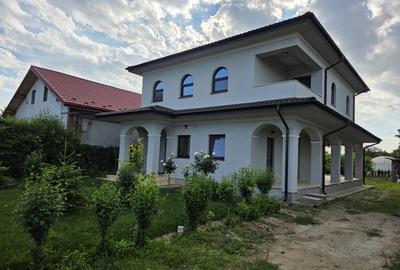 Casă individuală cu 3 camere cu Teren 1050 Mp în 1 Decembrie - 11