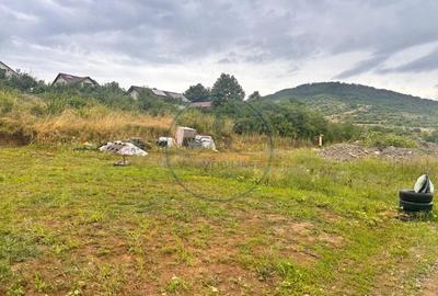 Teren de 550 mp, în Central
