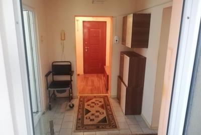 Apartament cu 3 camere decomandat în Călărași - 4
