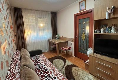 Apartament cu 2 camere decomandat în Lotus