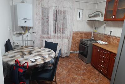 Apartament cu 3 camere decomandat în Central - 11