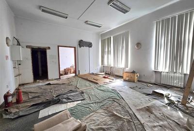 Spațiu comercial, de 1,066 mp, în Ultracentral - 19